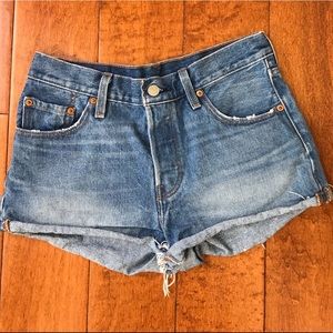 501 Levi’s Jean Shorts